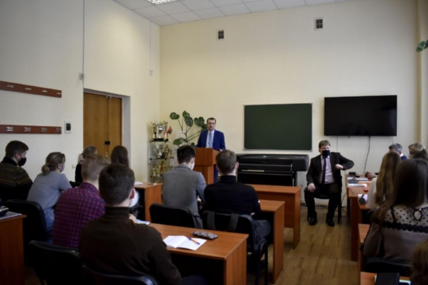 Встреча с проректором по учебной работе Николайчиком Юрием Александровичем